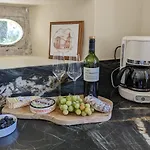 Beautifully Renovated With Private Pool * Saint-Georges-de-Noisné